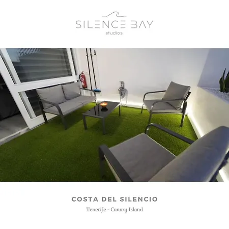 Silence Bay Apartment